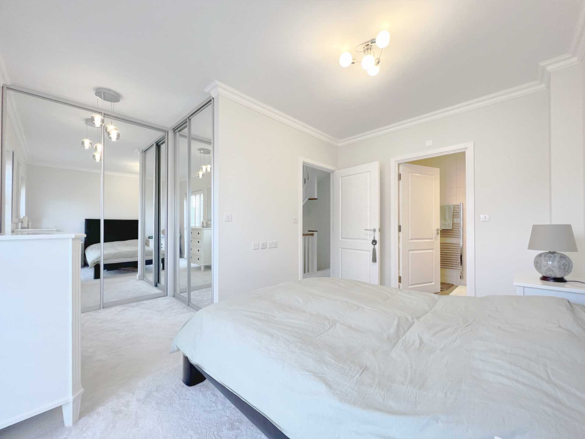 Westmount Close, Worcester Park, Image 11