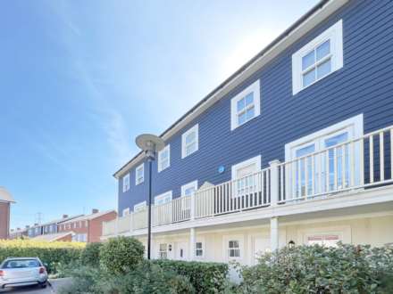 Westmount Close, Worcester Park, Image 1
