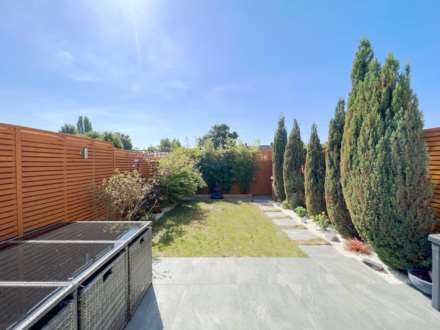 Westmount Close, Worcester Park, Image 5
