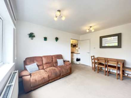 Kingston Road, New Malden, Image 2