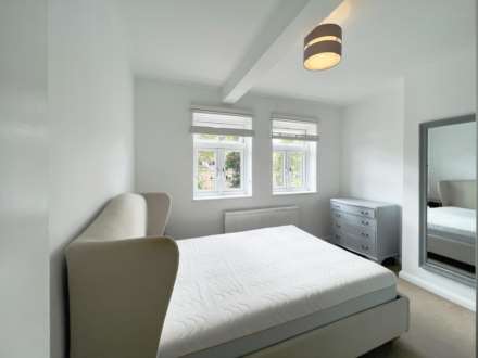 Kingston Road, New Malden, Image 5