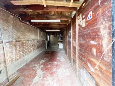 Esher Road, East Molesey, Image 18