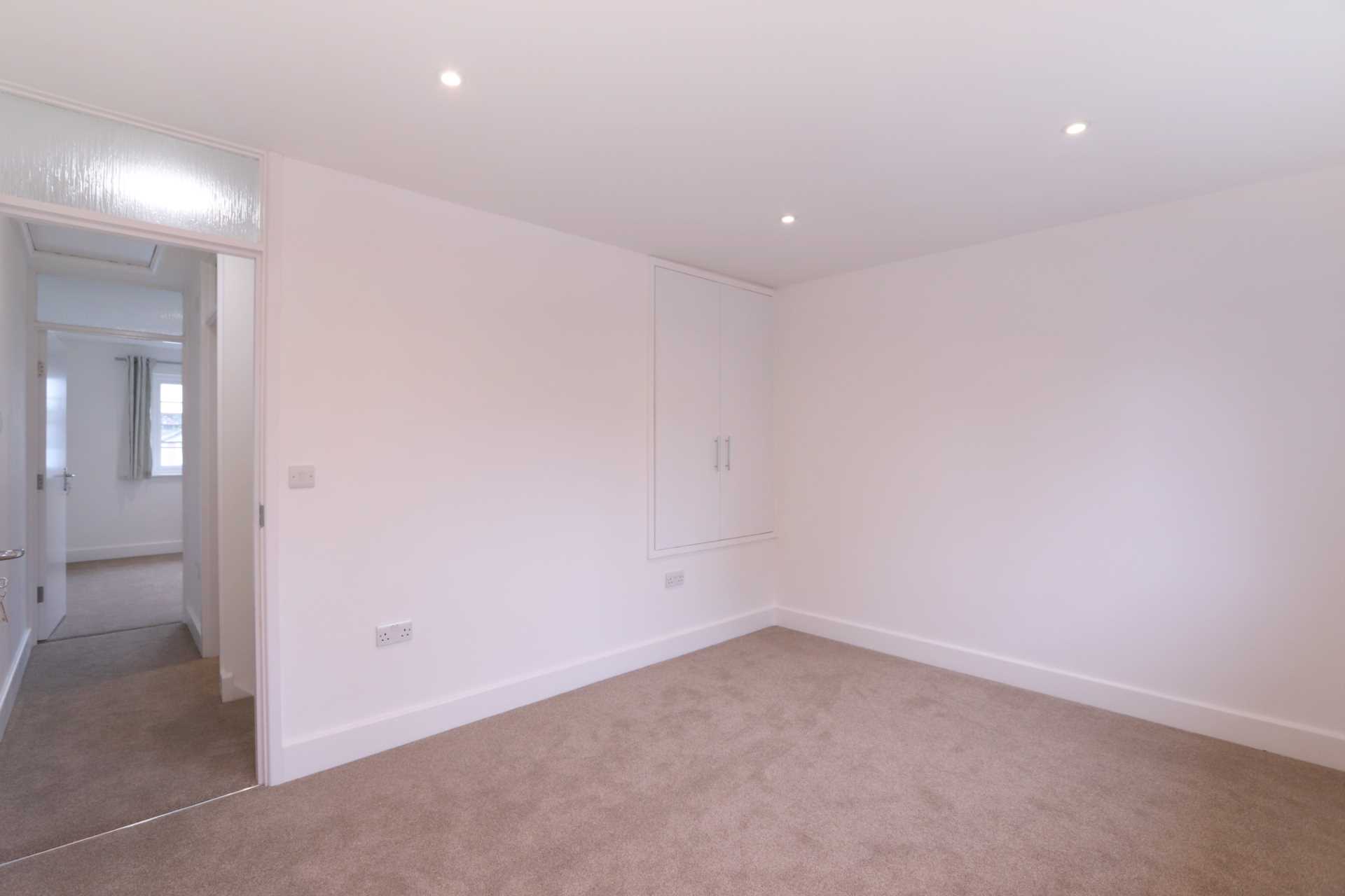 Evesham Terrace, St Andrew's Road, Surbiton, Image 11