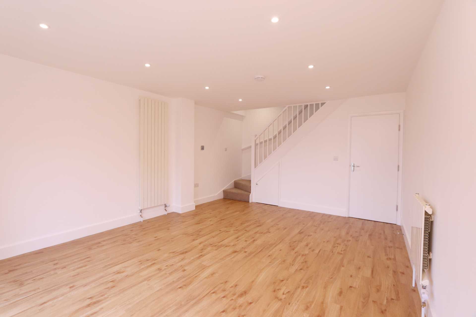 Evesham Terrace, St Andrew's Road, Surbiton, Image 4
