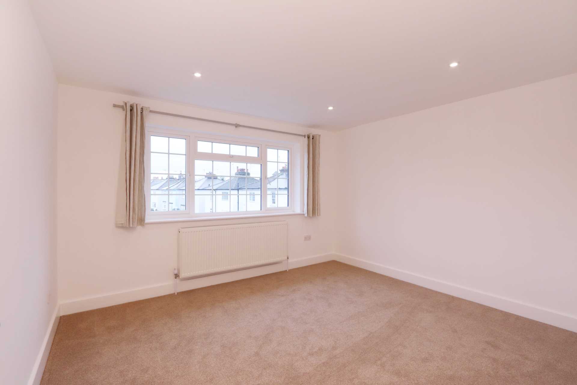 Evesham Terrace, St Andrew's Road, Surbiton, Image 8