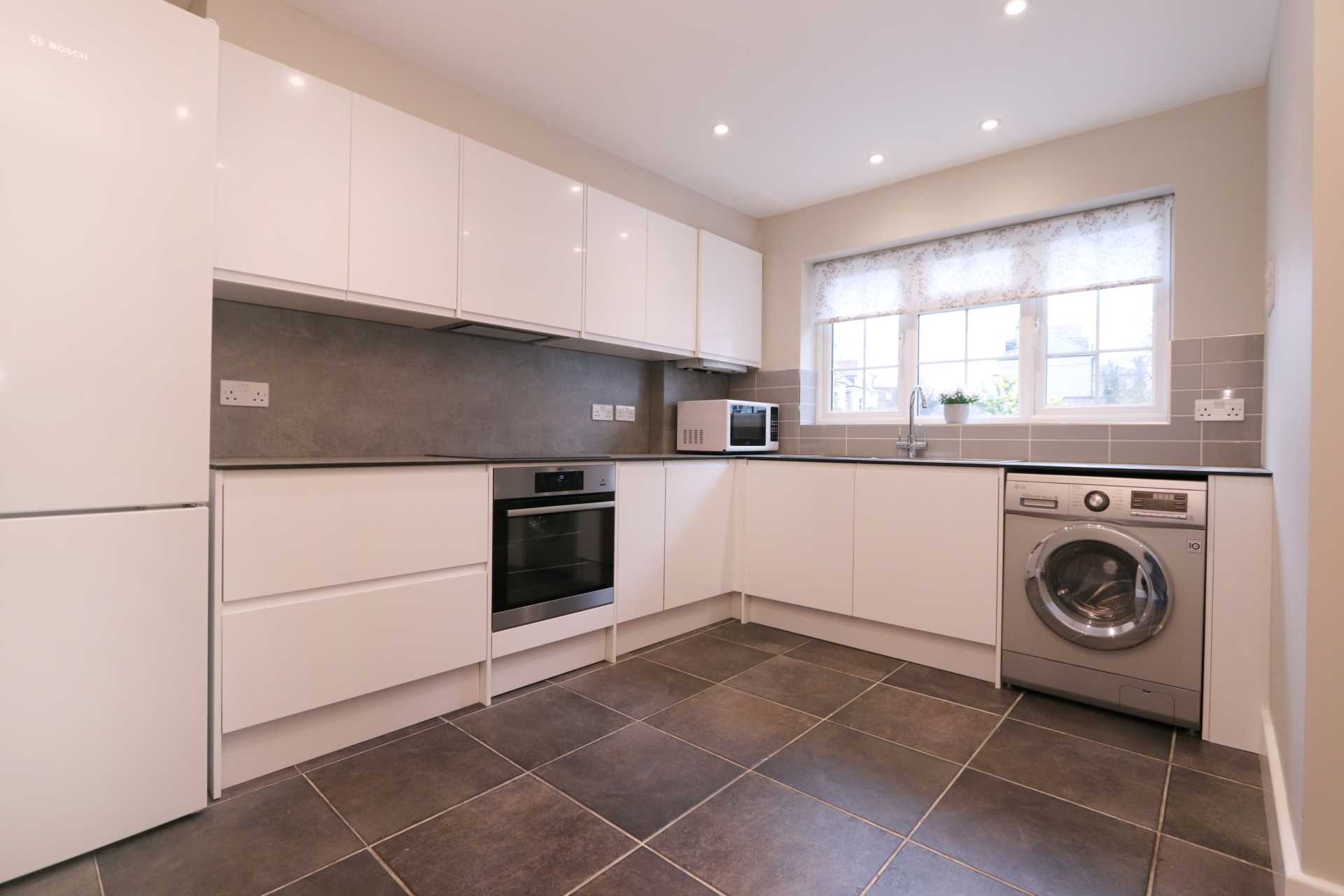 Evesham Terrace, St Andrew's Road, Surbiton, Image 9