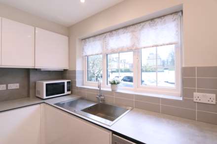 Evesham Terrace, St Andrew's Road, Surbiton, Image 10