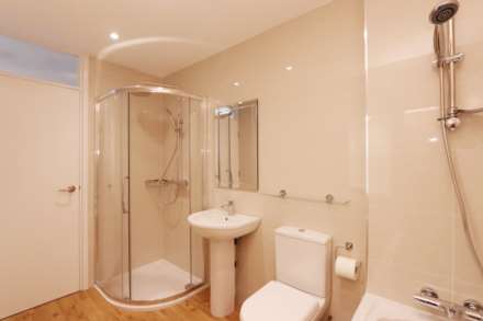 Evesham Terrace, St Andrew's Road, Surbiton, Image 13