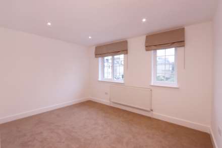 Evesham Terrace, St Andrew's Road, Surbiton, Image 6