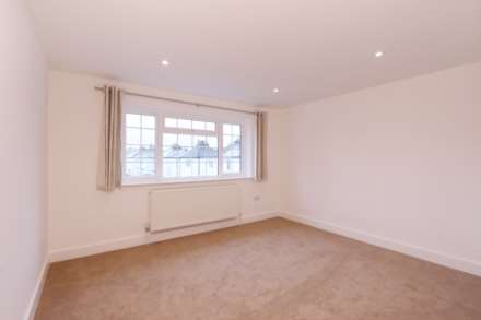 Evesham Terrace, St Andrew's Road, Surbiton, Image 8