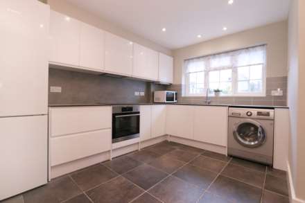 Evesham Terrace, St Andrew's Road, Surbiton, Image 9