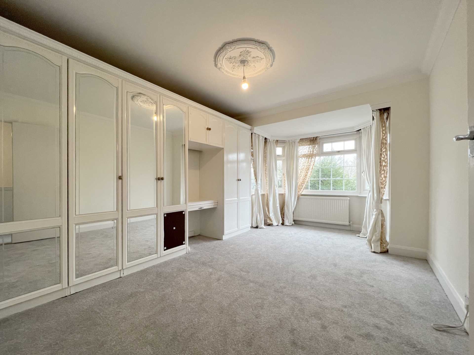 Gainsborough Road, New Malden, Image 10