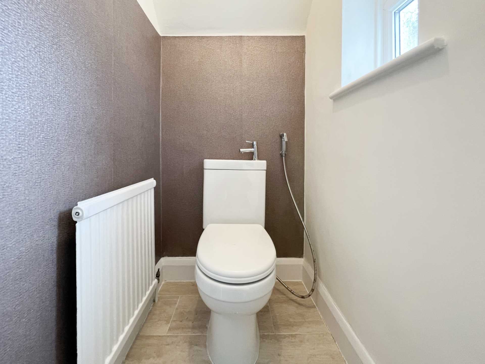 Gainsborough Road, New Malden, Image 14