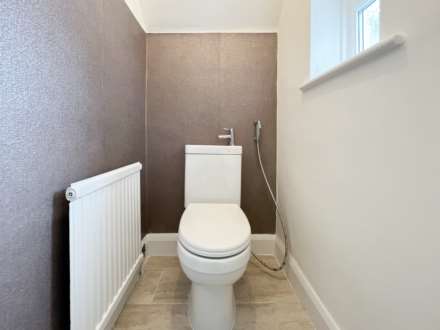 Gainsborough Road, New Malden, Image 14