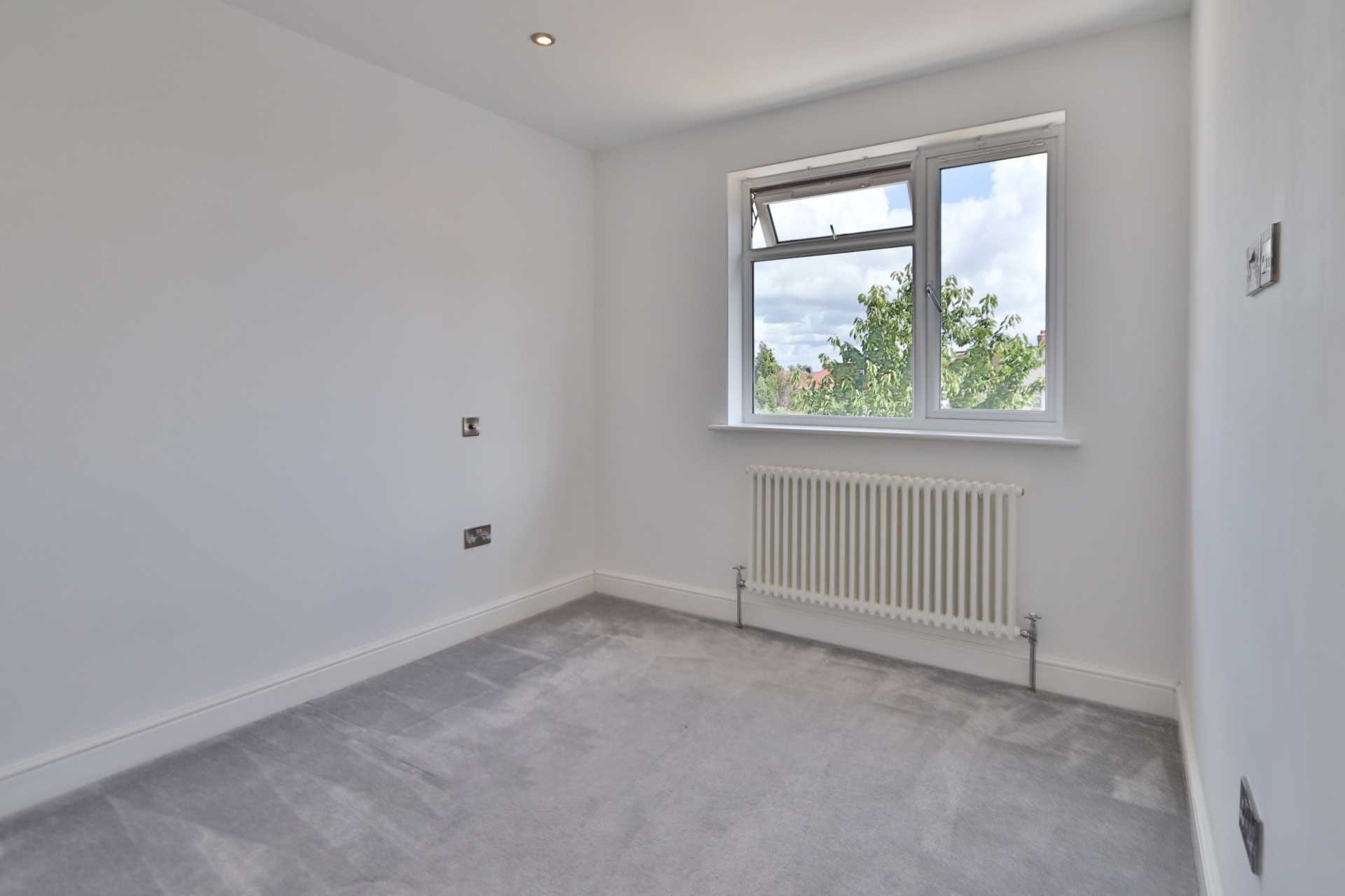 Groveland Way, New Malden, Image 11