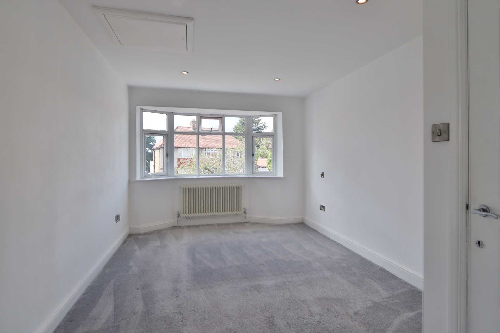 Groveland Way, New Malden, Image 8