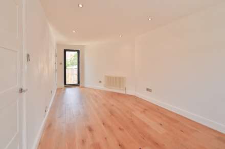 Groveland Way, New Malden, Image 4