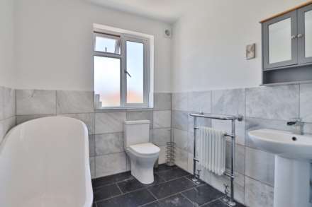 Groveland Way, New Malden, Image 7