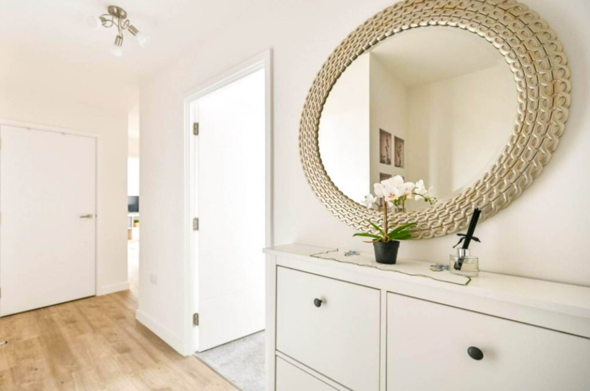 Powdermill Close, New Malden, Image 5