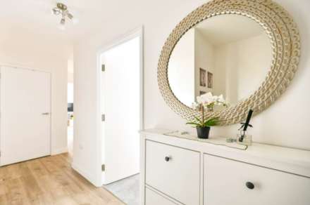 Powdermill Close, New Malden, Image 5