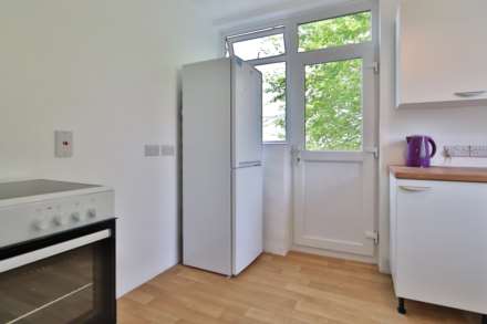 Manor Drive North, New Malden, Image 7