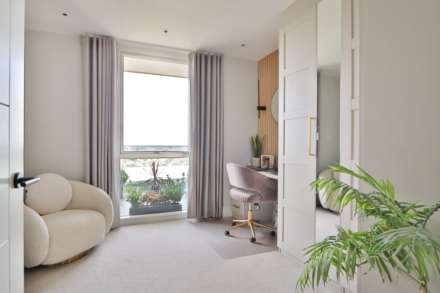 Queenshurst Square, Kingston Upon Thames, Image 11