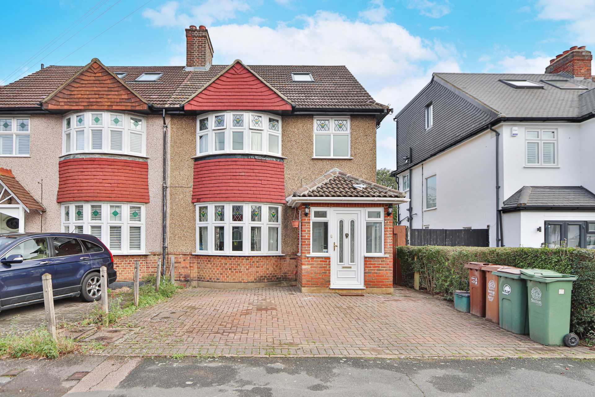 Lynwood Drive, Worcester Park, Image 1