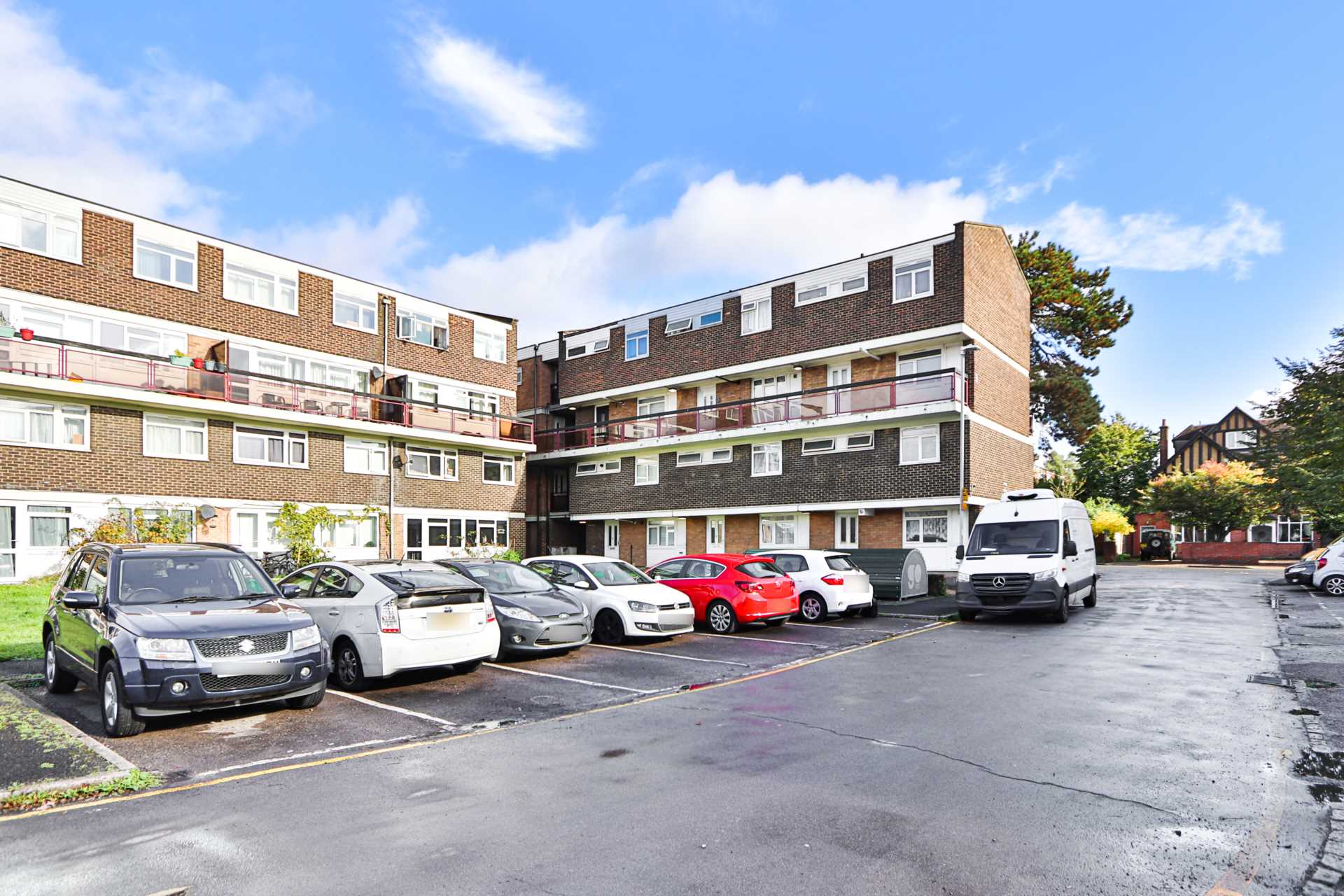 Gloucester Road, Kingston Upon Thames, Image 1