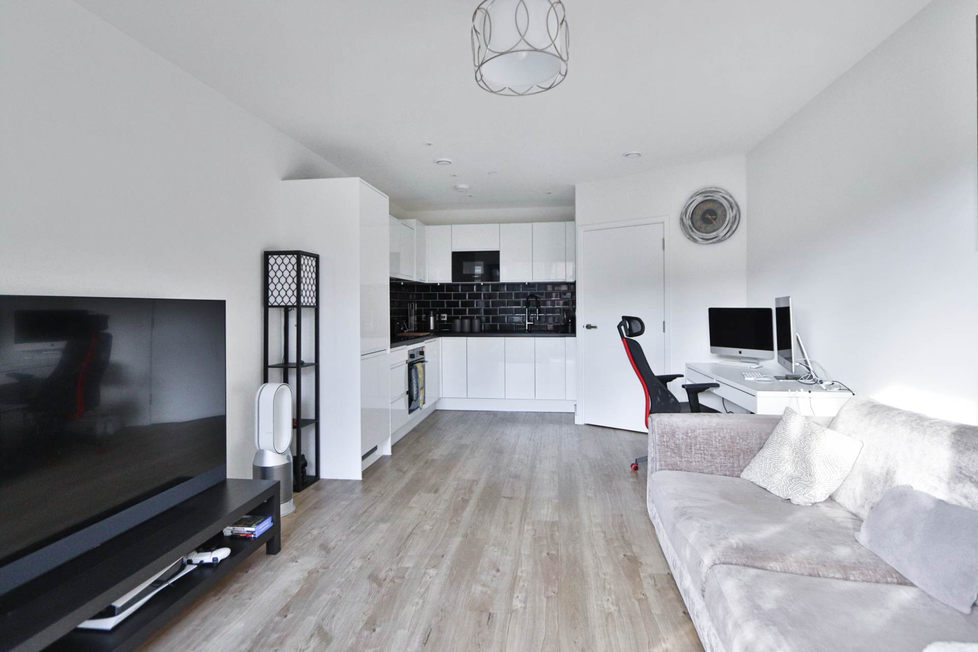 Grassholme House, 5 Powdermill Close, Image 5