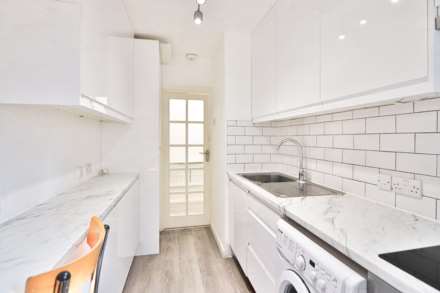 Millbrooke Court, Keswick Road, Image 6