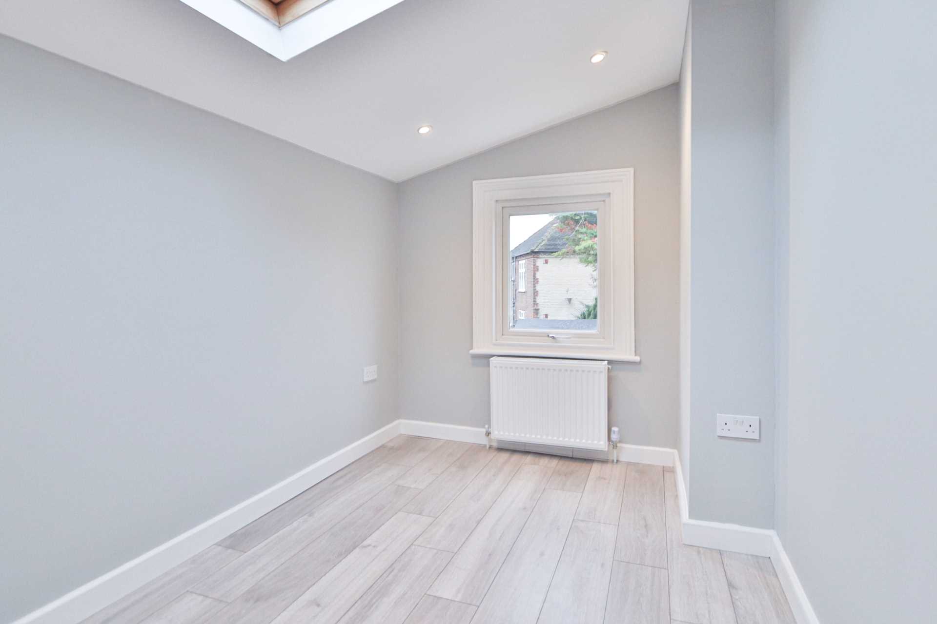 Longfellow Road, Worcester Park, Image 14