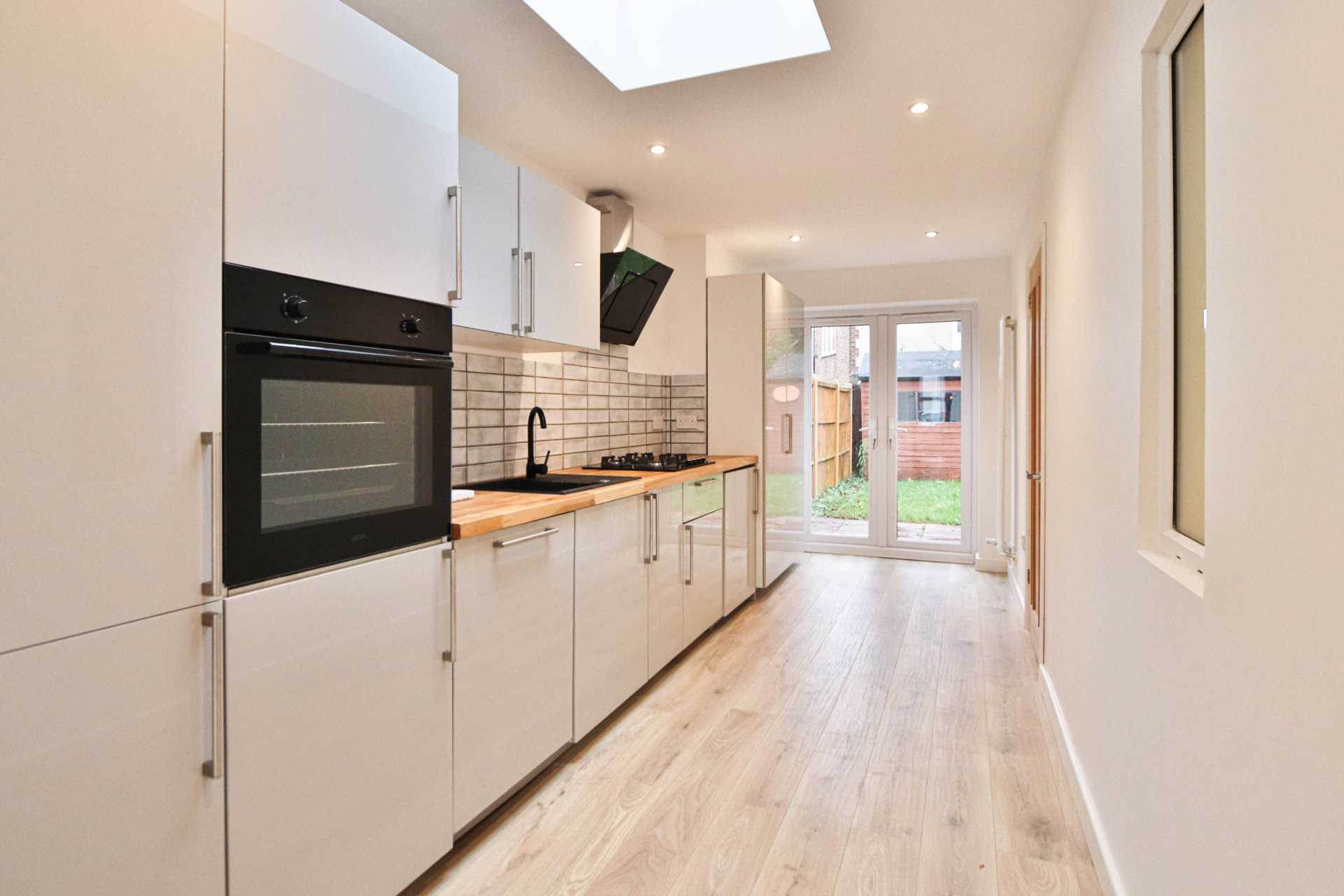 Longfellow Road, Worcester Park, Image 2