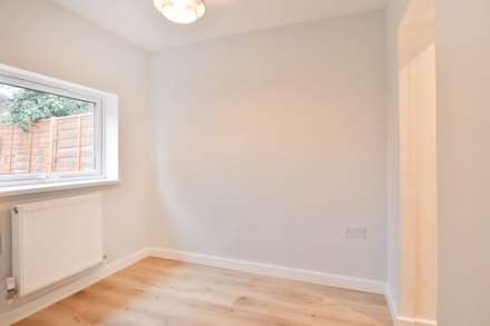 Longfellow Road, Worcester Park, Image 11