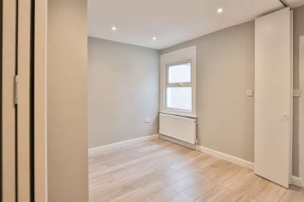 Longfellow Road, Worcester Park, Image 12