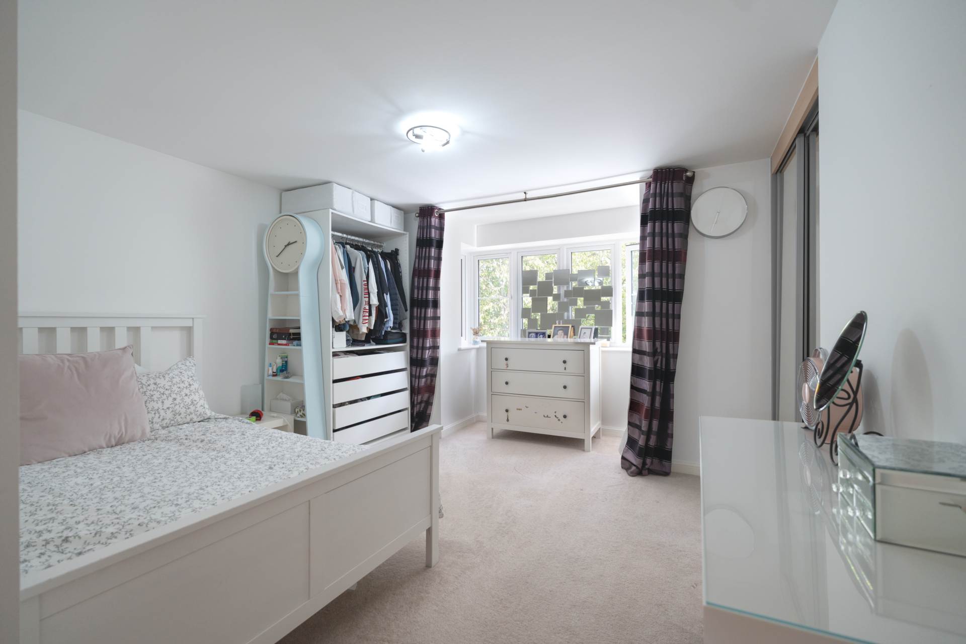 Rona Maclean Close, Epsom, Image 11