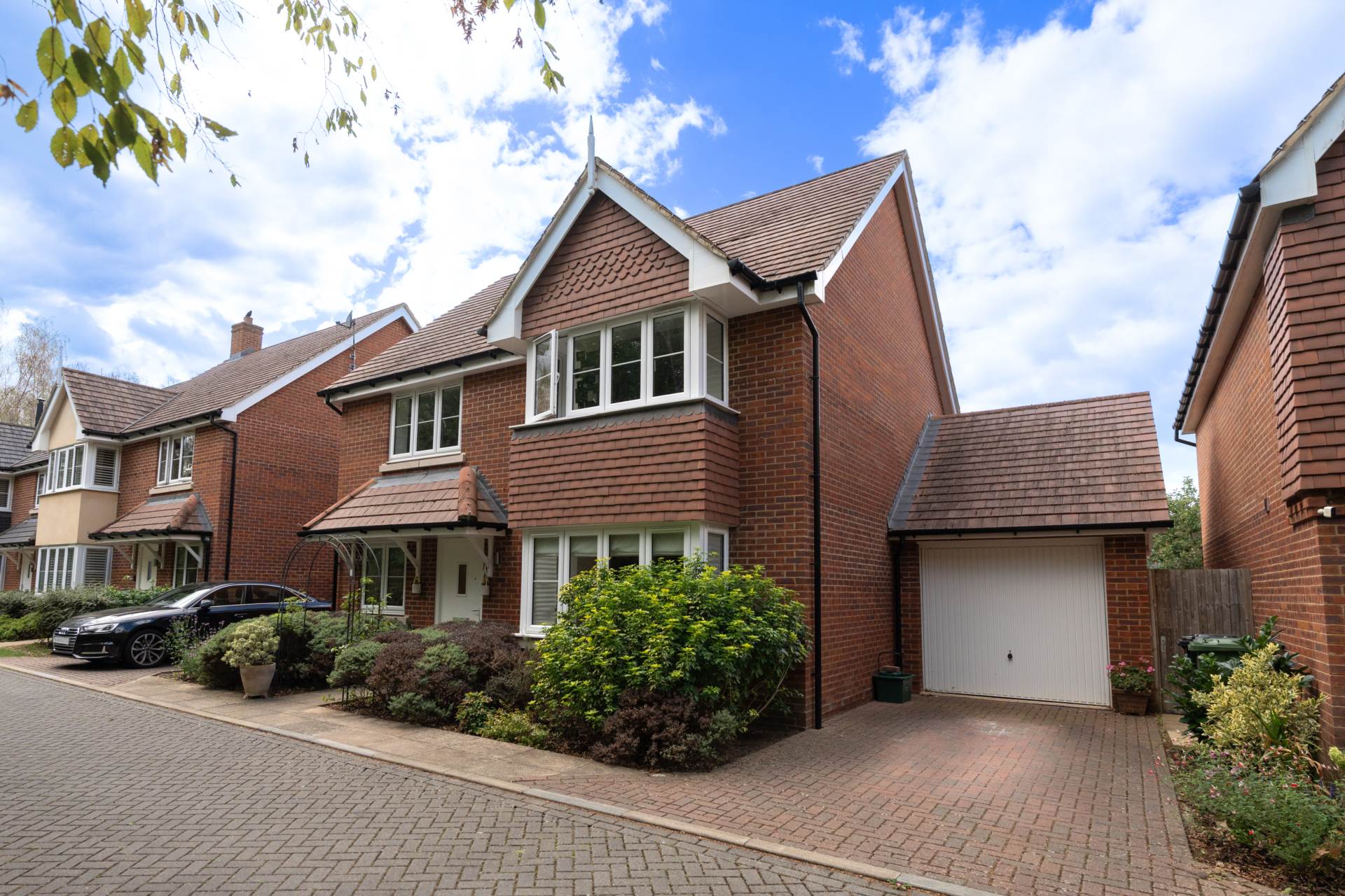 Rona Maclean Close, Epsom, Image 2
