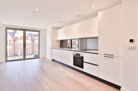 High Street, New Malden, Image 5