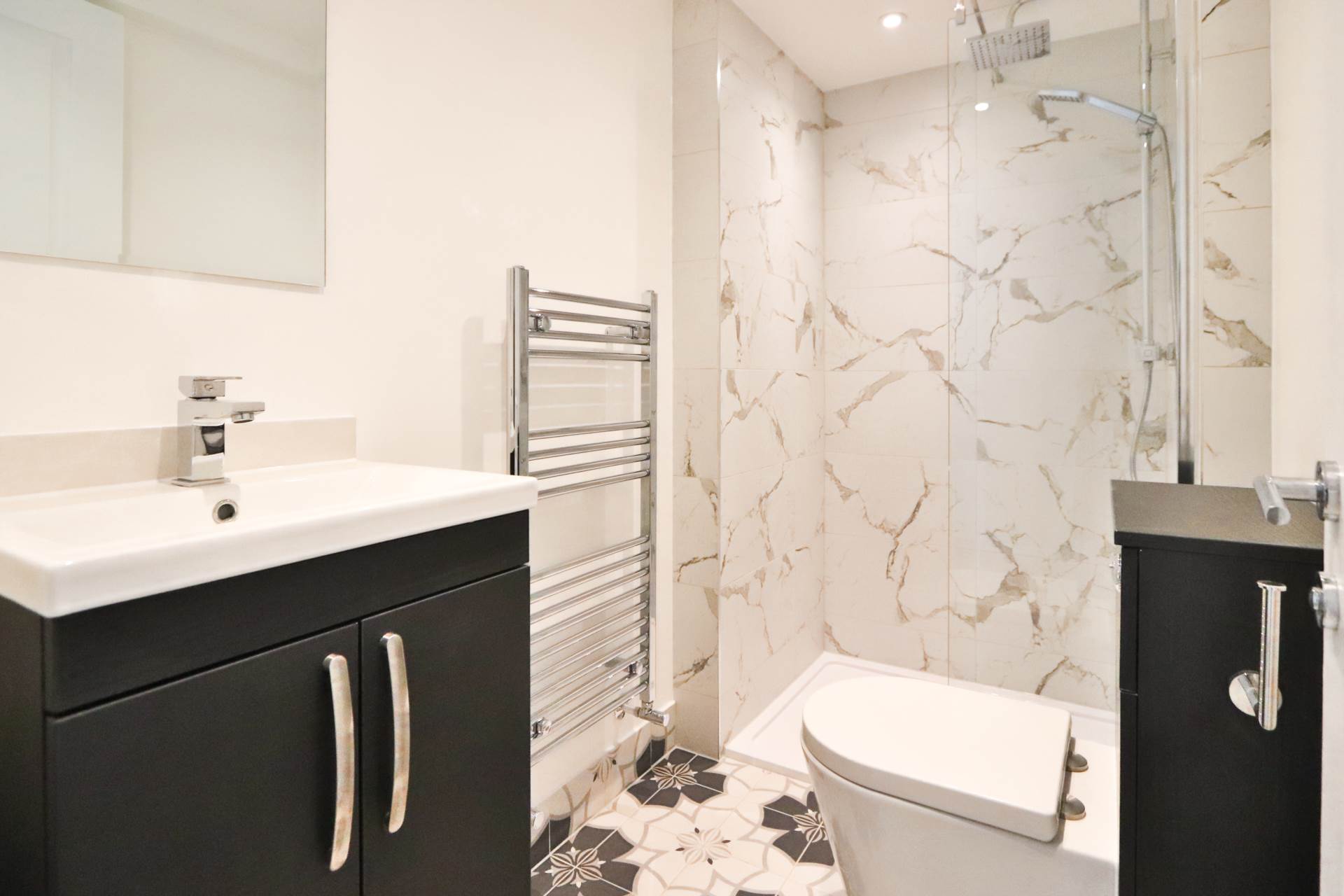 Cleveland Road, New Malden, Image 4