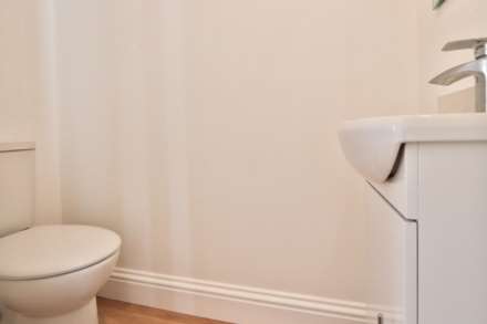 Cleveland Road, New Malden, Image 9