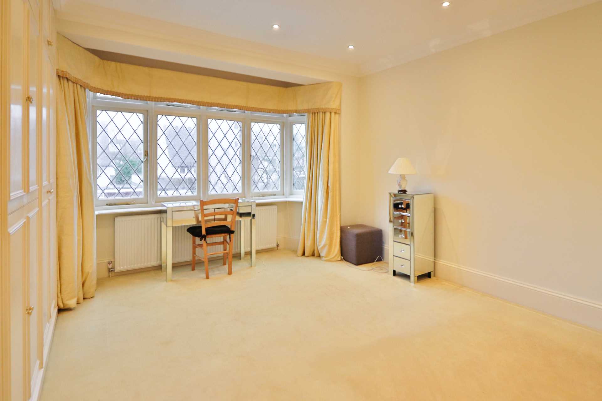 Shottfield Avenue, London, Image 18