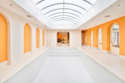 Shottfield Avenue, London, Image 3