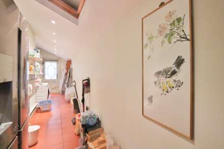 Shottfield Avenue, London, Image 34