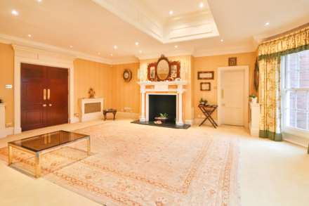 Shottfield Avenue, London, Image 8