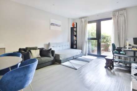 Coombe Road, New Malden, Image 2