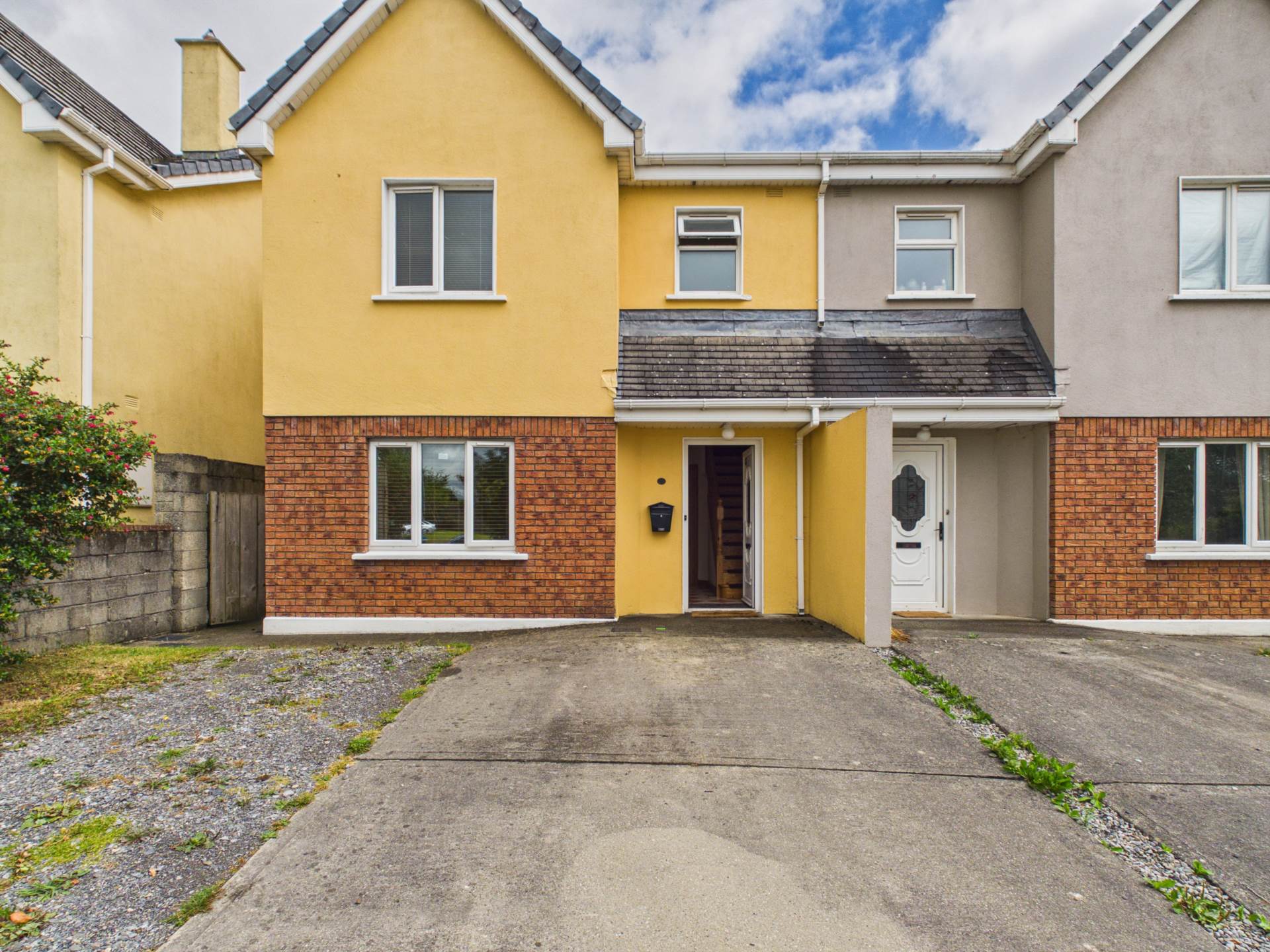 Cluainin, Mounrath