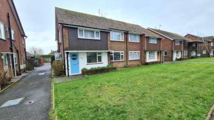 2 Bedroom Flat, Goring Road, Goring By Sea