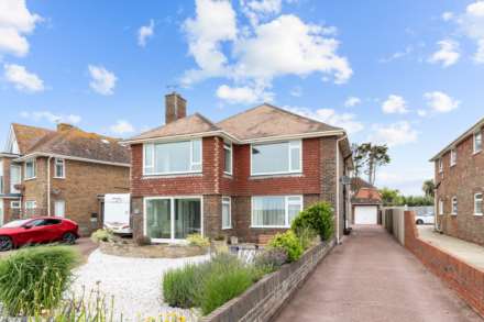 3 Bedroom Flat, Marine Crescent, Goring-By-Sea