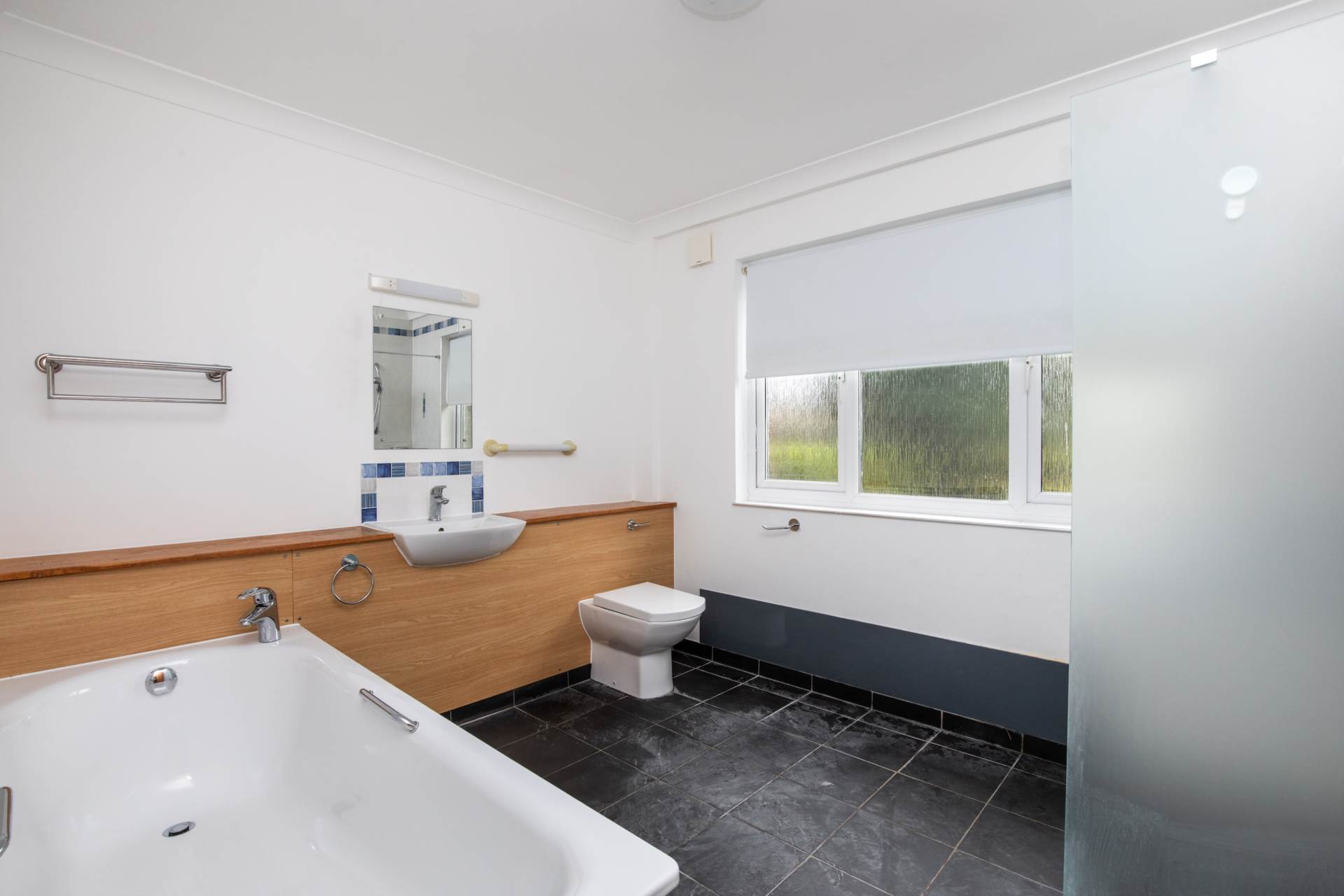 Amberley Drive, Goring-By-Sea, Image 12
