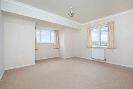 Amberley Drive, Goring-By-Sea, Image 9