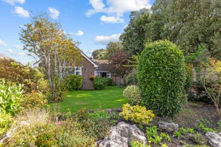 3 Bedroom Detached Bungalow, Sea Lane, Ferring